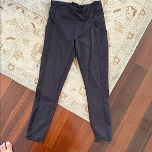 Lululemon Black High-Waisted Leggings with pockets